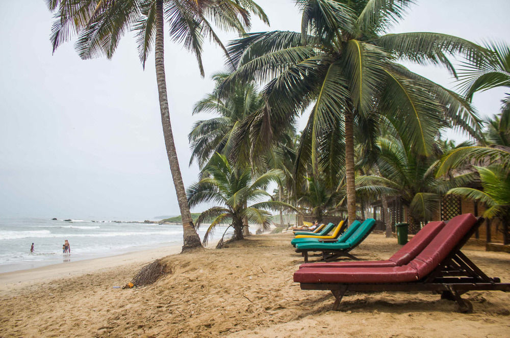 Anomabo Beach Resort Anomabu Buitenkant foto